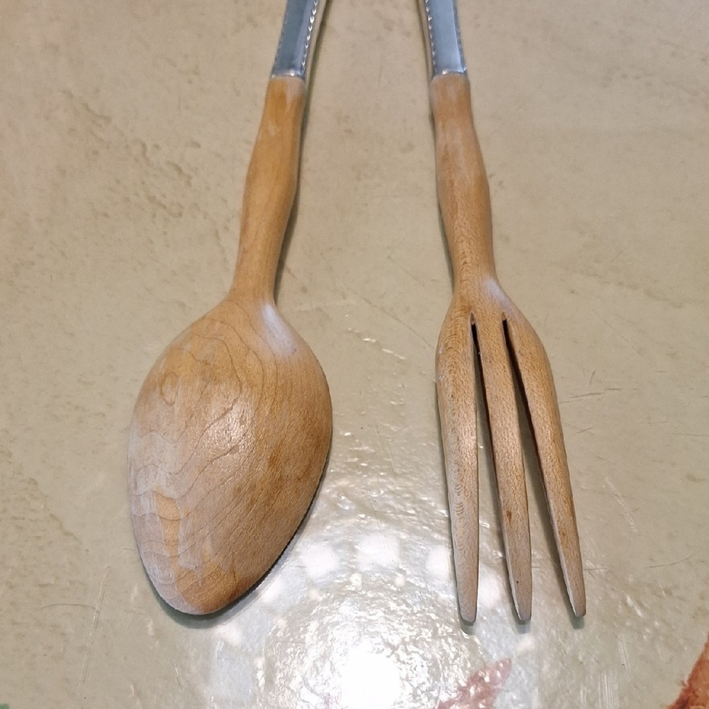 Prestige Silver and Wood Salad Fork & Spoon - Picture 9 of 11